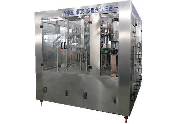 China Máquina de embotellado plástica embotelladoa del equipo de la bebida carbónica SUS304 pequeña proveedor