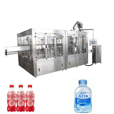 China Equipo embotellador de la bebida carbónica automática para el agua carbónica/el agua de soda proveedor