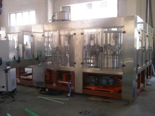 Zumo de fruta comercial que hace la máquina, máquina de embotellado del jugo proveedor