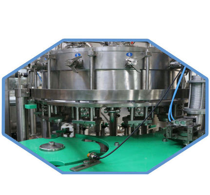 Máquina de rellenar de la poder de bebida, máquina carbónica automática llena del jugo 2-1 proveedor