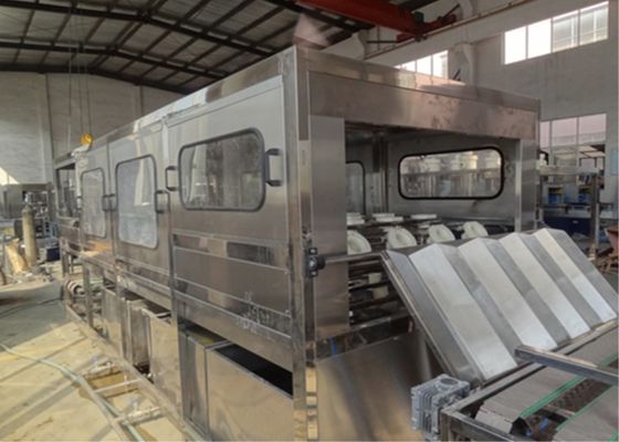 Acero inoxidable máquina de embotellado del agua de 5 galones con la pantalla táctil del PLC proveedor