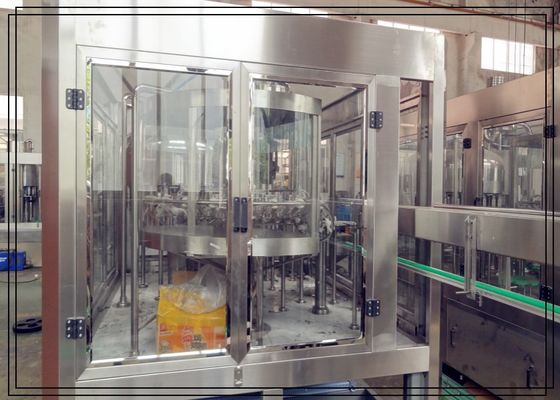 Máquina de rellenar líquida de alta velocidad de Monoblock, embotelladora del agua mineral proveedor