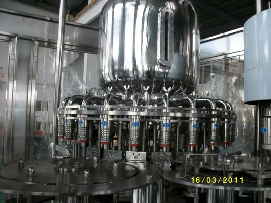 máquina de relleno de la línea relleno de enjuague automático y el capsular del jugo 5000BPH proveedor